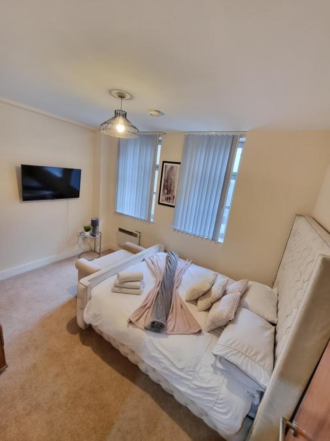 2 Bedroom - City Centre Location - Perfect For Family'S Бредфорд Екстер'єр фото